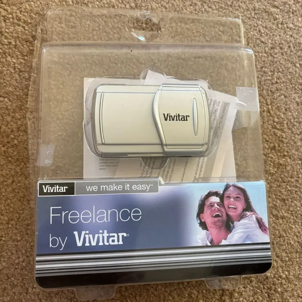 Vivitar Freelance V69379 Digital Camera
